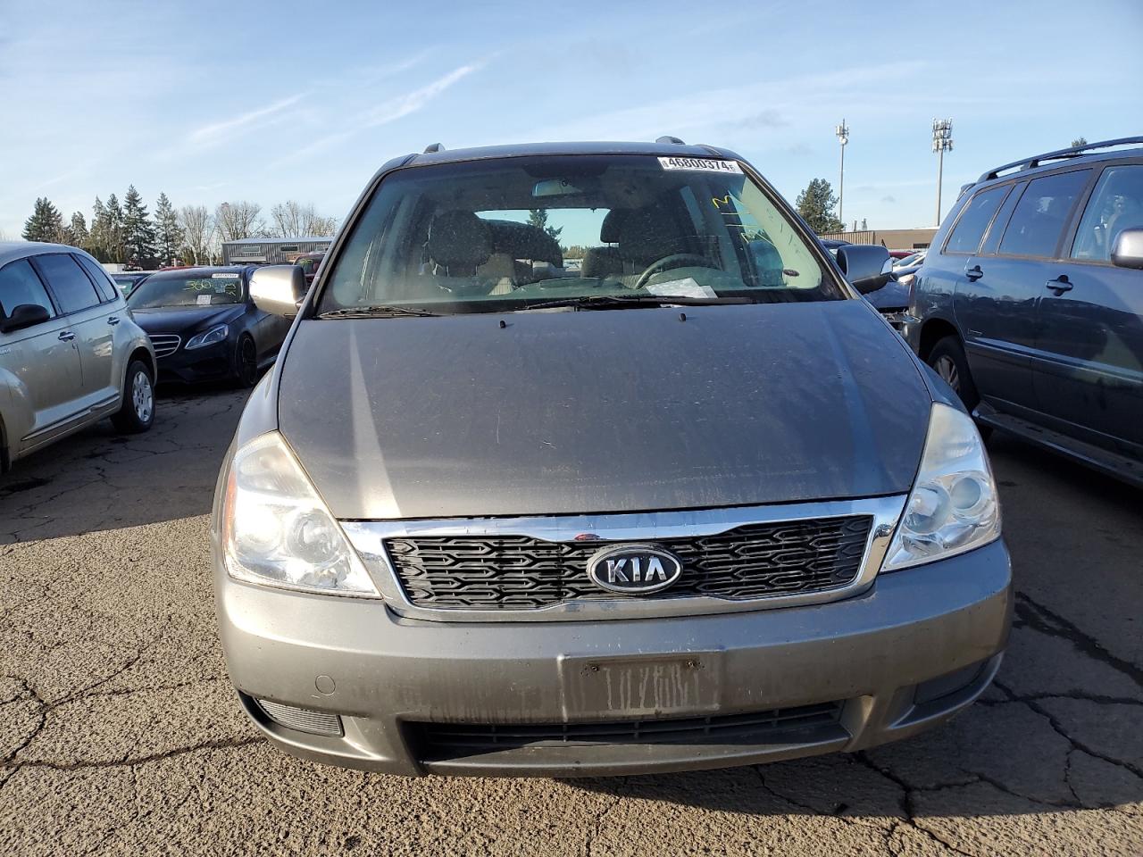 Photo 4 VIN: KNDMG4C79B6409837 - KIA SEDONA 