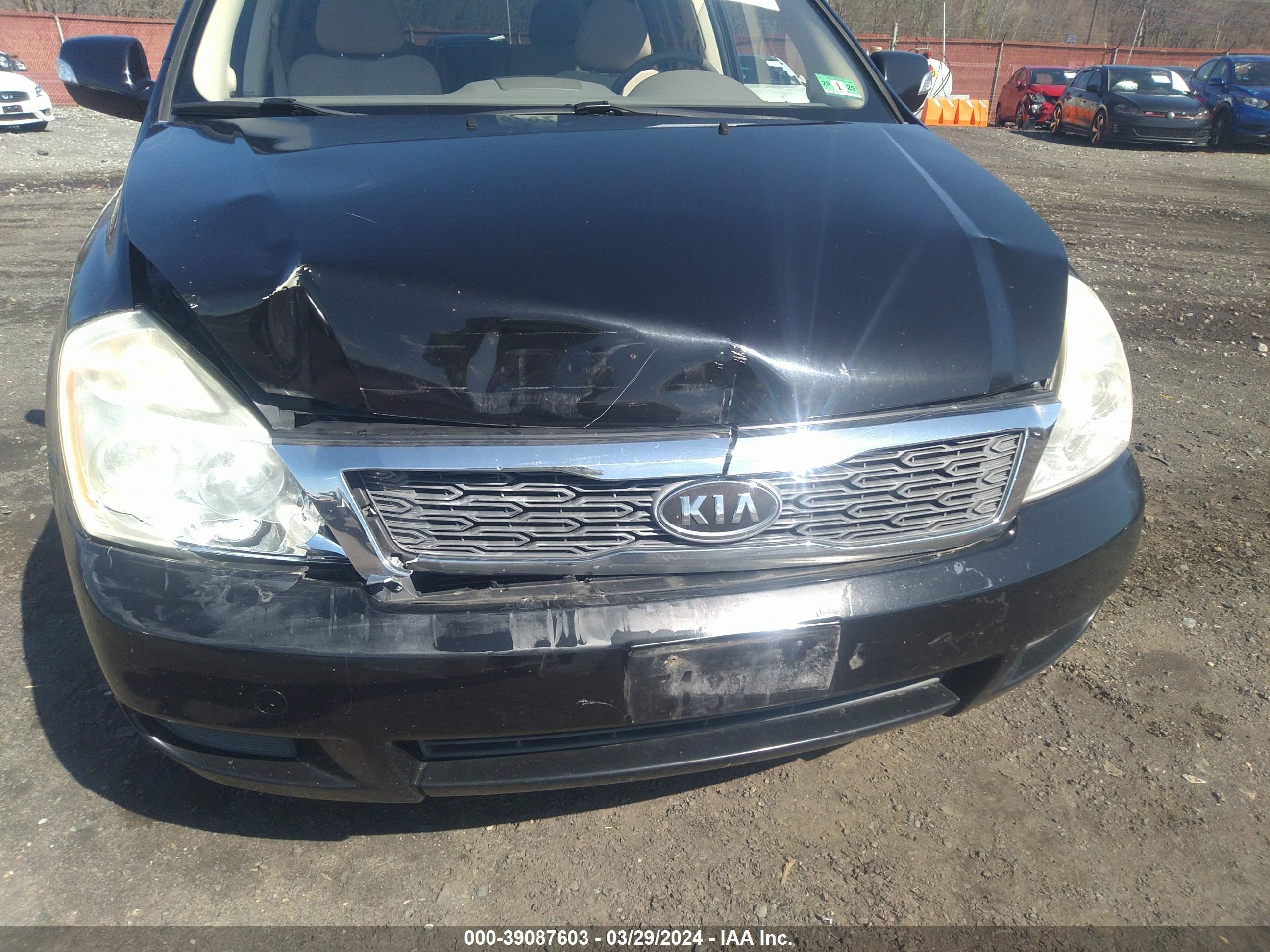 Photo 5 VIN: KNDMG4C79C6430382 - KIA SEDONA 