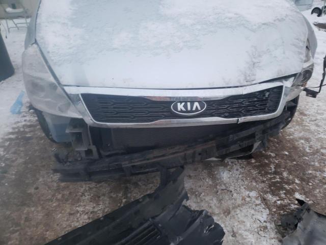 Photo 8 VIN: KNDMG4C79C6446579 - KIA SEDONA 