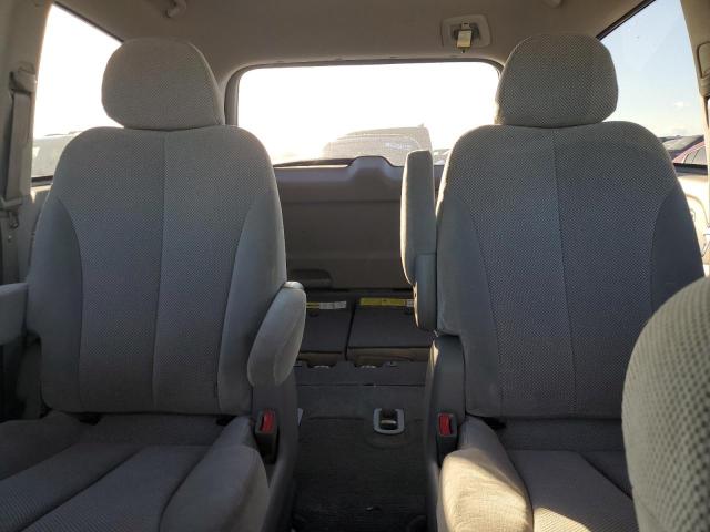 Photo 9 VIN: KNDMH4C72B6393042 - KIA SEDONA EX 