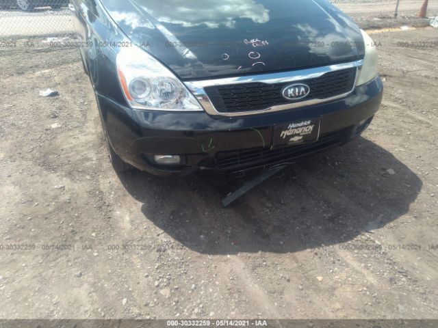 Photo 5 VIN: KNDMH4C74B6382480 - KIA SEDONA 