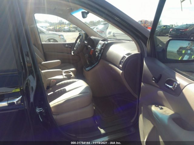 Photo 4 VIN: KNDMH4C74C6478045 - KIA SEDONA 