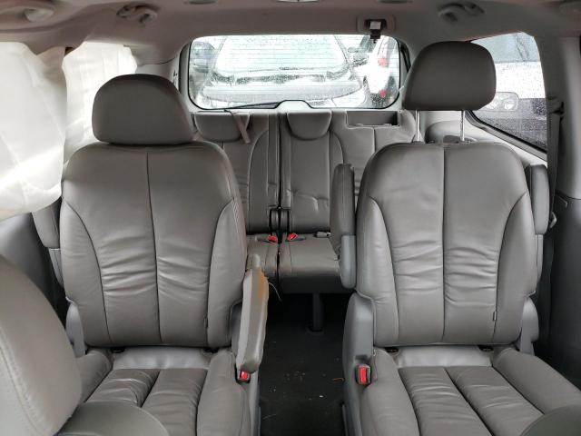 Photo 9 VIN: KNDMH4C75B6370368 - KIA SEDONA EX 