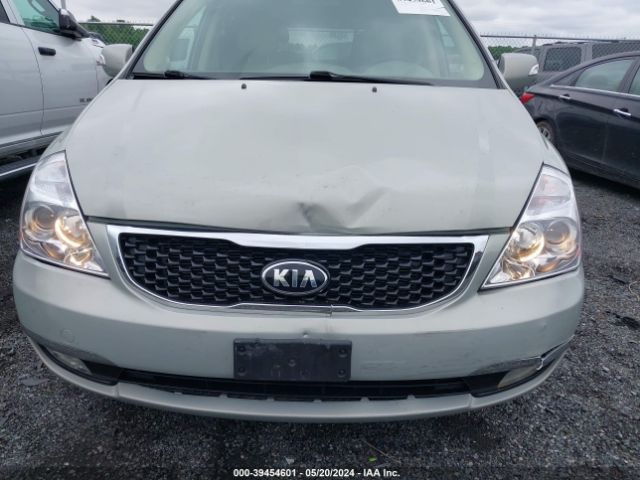 Photo 5 VIN: KNDMH4C79E6582520 - KIA SEDONA 