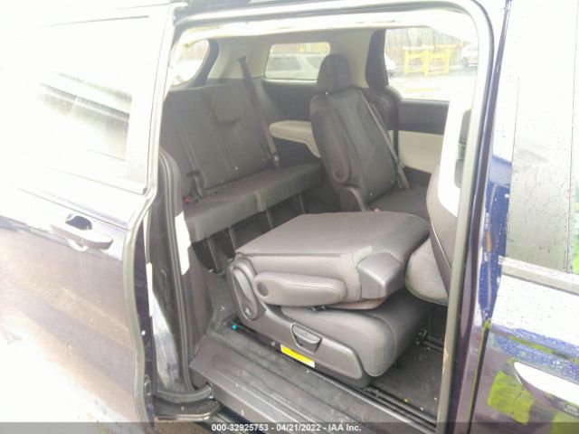 Photo 7 VIN: KNDNB4H32N6137452 - KIA CARNIVAL 