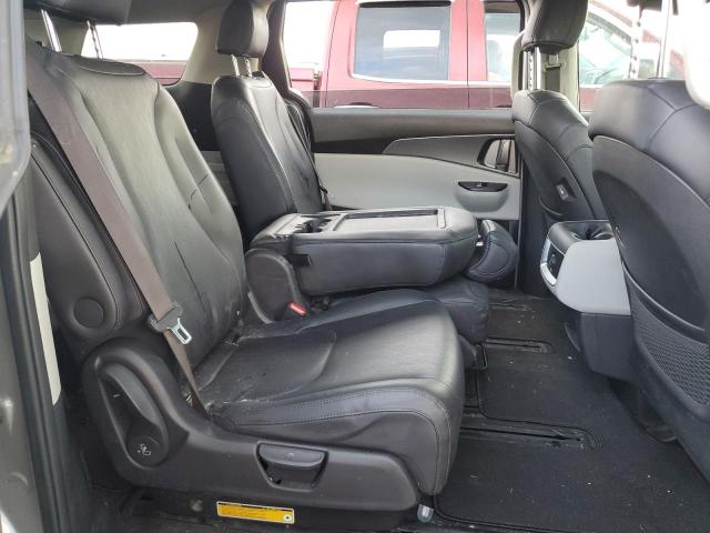 Photo 10 VIN: KNDNB4H33N6168578 - KIA CARNIVAL L 