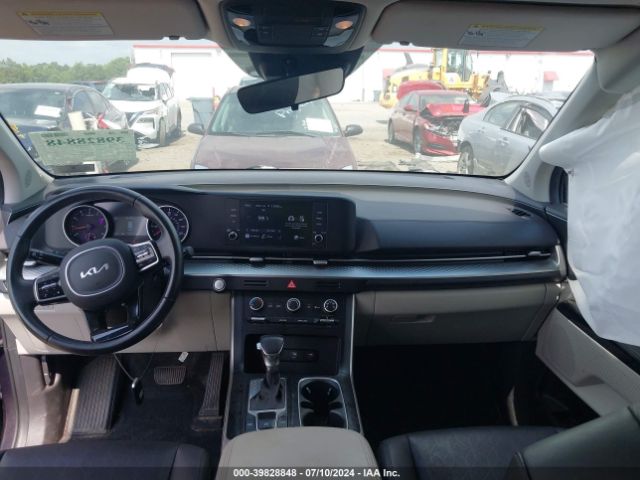 Photo 4 VIN: KNDNB4H36N6122047 - KIA CARNIVAL 