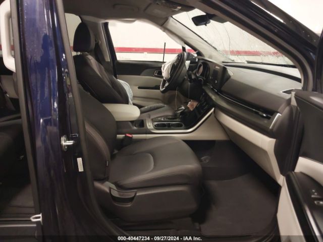 Photo 4 VIN: KNDNB4H36R6340334 - KIA CARNIVAL 