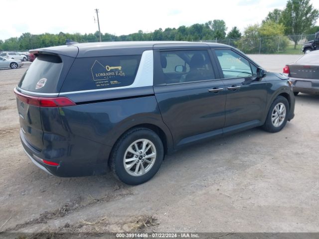 Photo 3 VIN: KNDNB4H38N6157821 - KIA CARNIVAL 