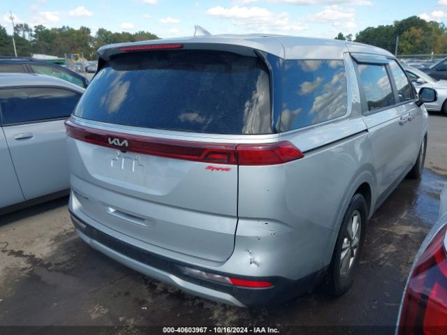 Photo 3 VIN: KNDNB4H38N6160444 - KIA CARNIVAL 