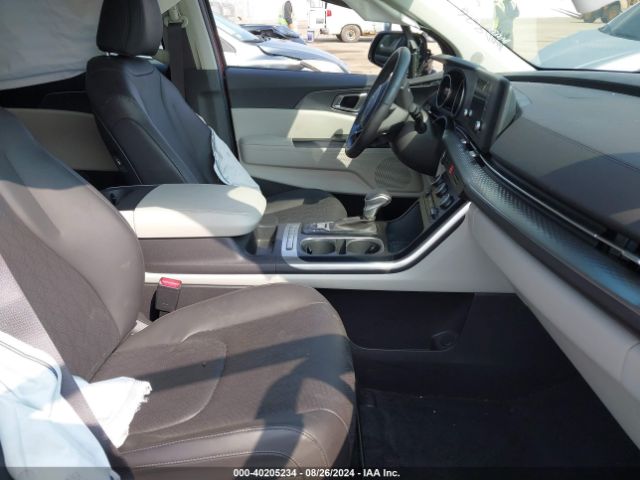 Photo 4 VIN: KNDNB4H38R6350721 - KIA CARNIVAL 