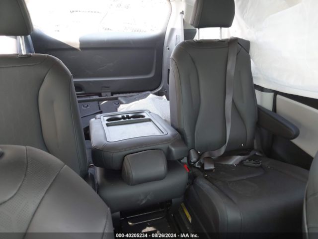 Photo 7 VIN: KNDNB4H38R6350721 - KIA CARNIVAL 