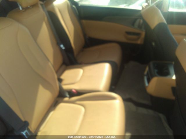 Photo 7 VIN: KNDNB4H39N6122530 - KIA CARNIVAL 