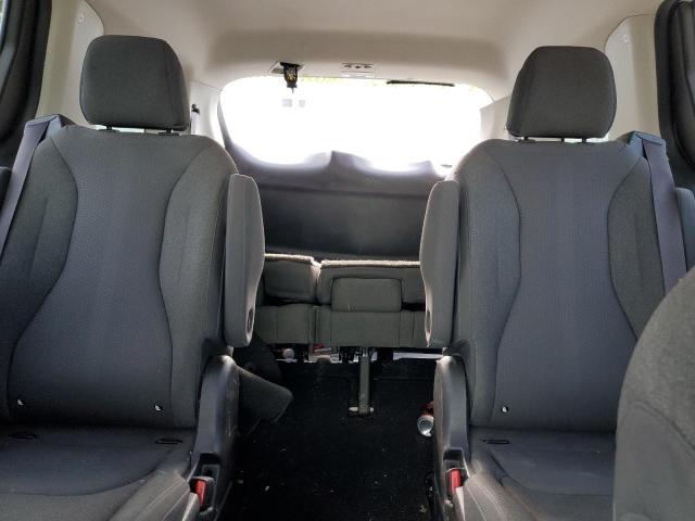 Photo 9 VIN: KNDNB4H3XN6073774 - KIA CARNIVAL L 