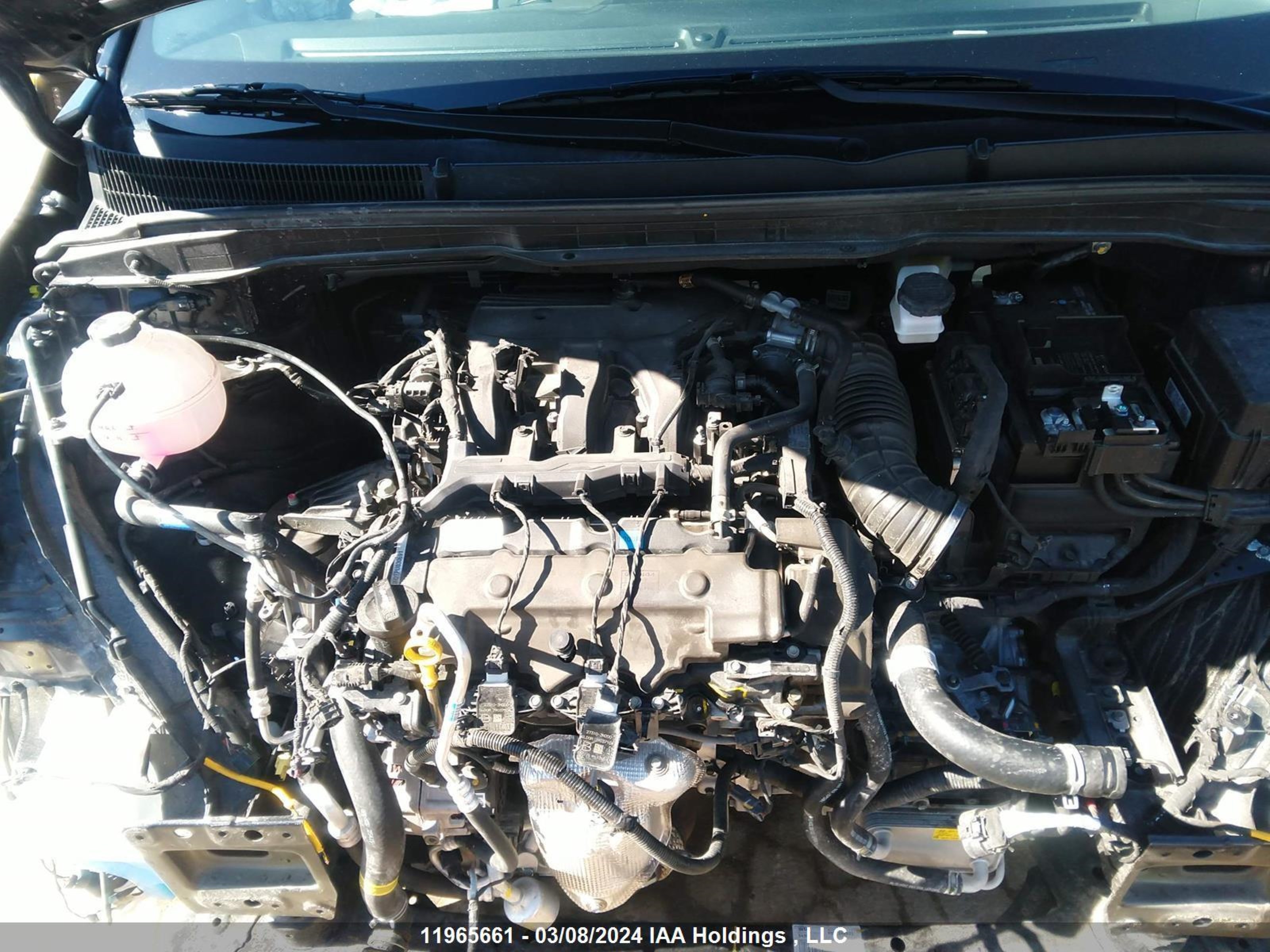 Photo 9 VIN: KNDNB5H35R6348821 - KIA CARNIVAL 