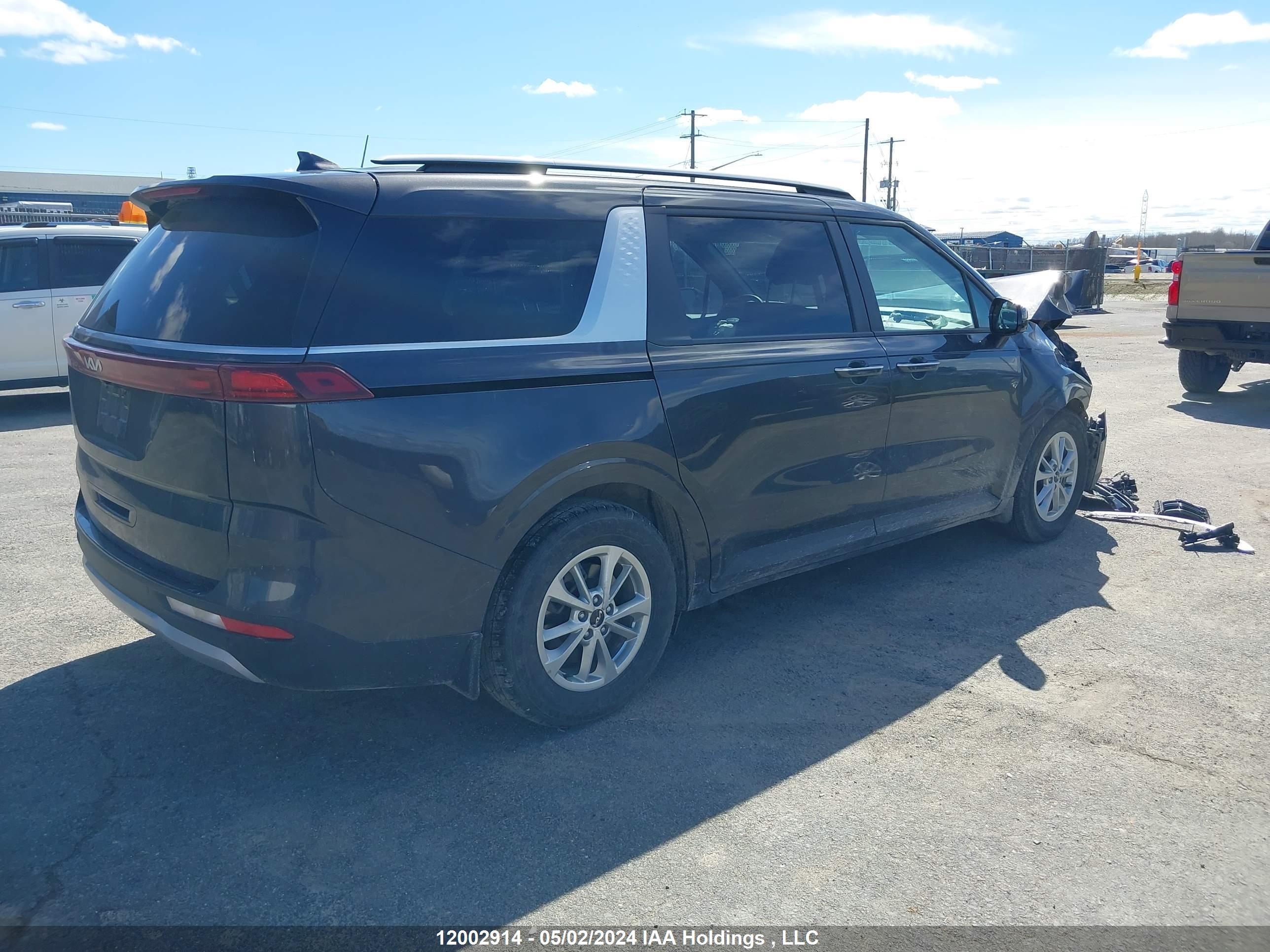 Photo 3 VIN: KNDNB5H39R6311318 - KIA CARNIVAL 