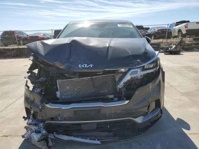 Photo 4 VIN: KNDNC5H35P6300679 - KIA CARNIVAL E 