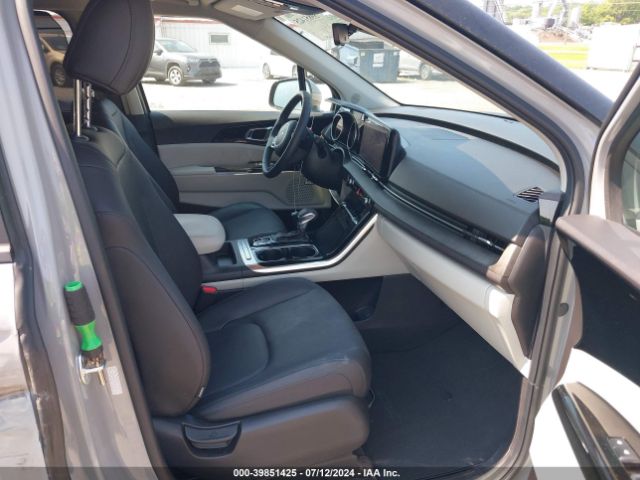 Photo 4 VIN: KNDNC5H39R6308822 - KIA CARNIVAL 