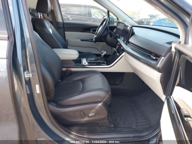 Photo 4 VIN: KNDNE5H30N6157079 - KIA CARNIVAL 