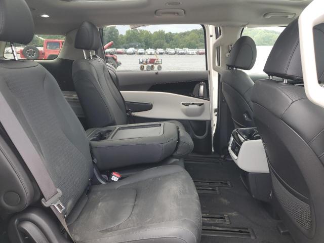 Photo 10 VIN: KNDNE5H34P6269483 - KIA CARNIVAL S 