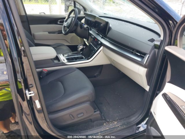 Photo 4 VIN: KNDNE5H36R6402280 - KIA CARNIVAL MPV 