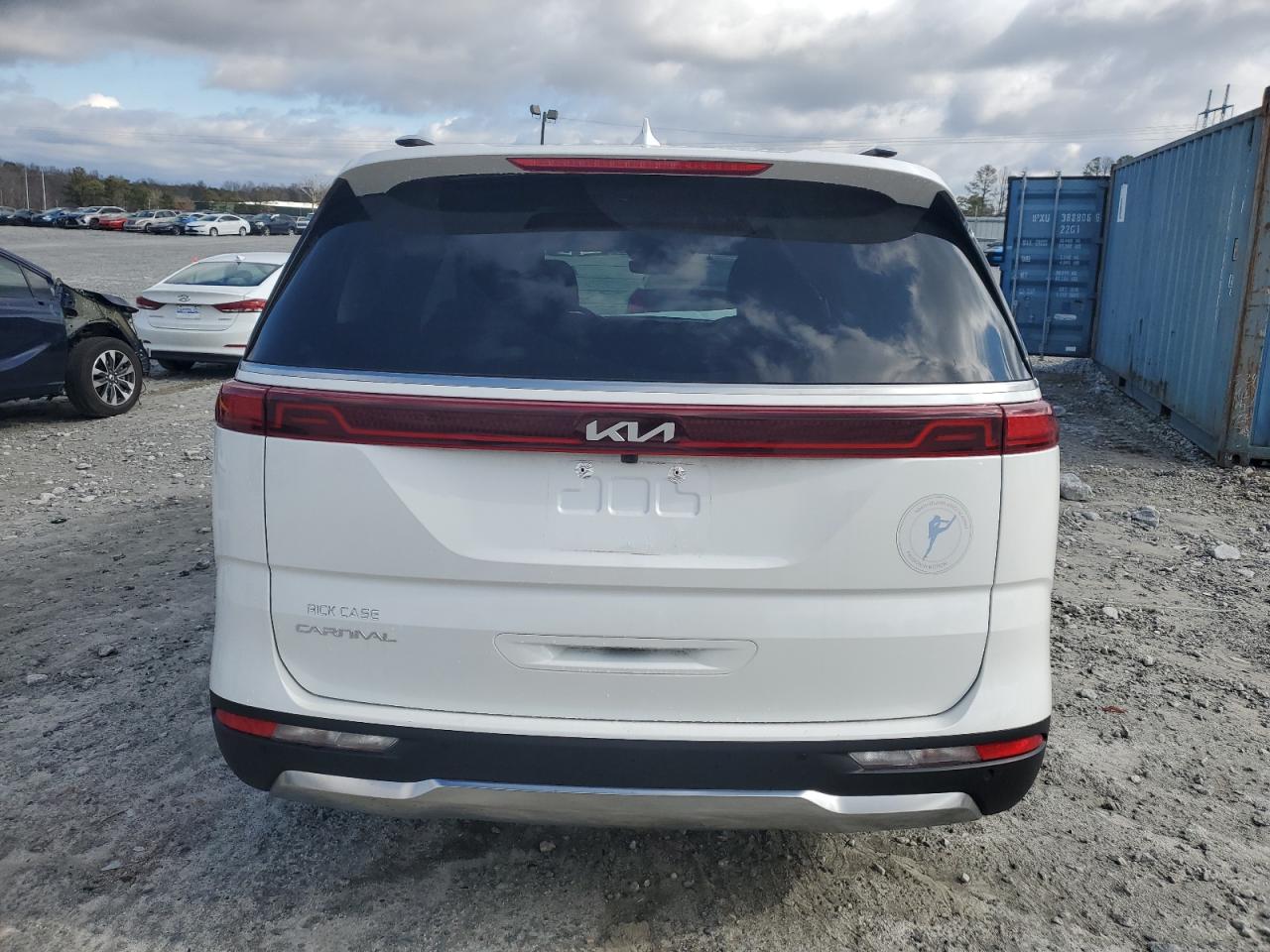 Photo 5 VIN: KNDNE5H39R6338400 - KIA CARNIVAL 