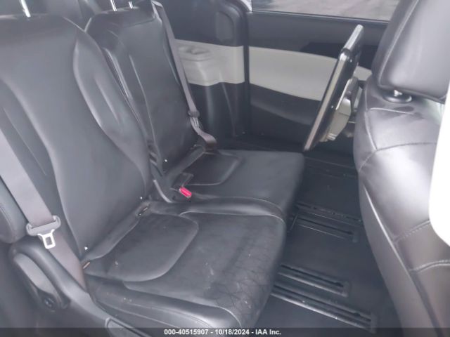 Photo 7 VIN: KNDNE5H3XN6060472 - KIA CARNIVAL 