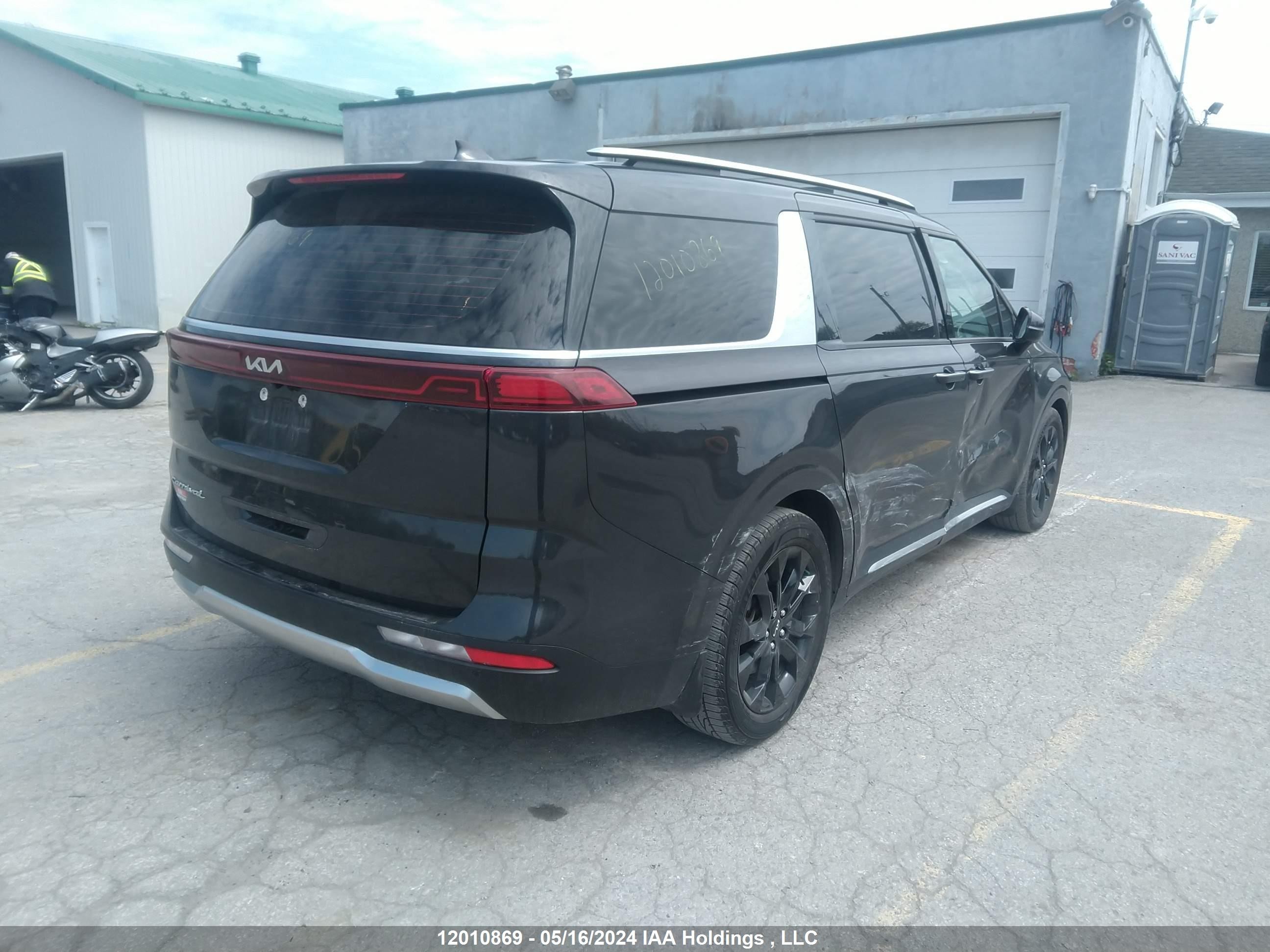 Photo 3 VIN: KNDNE5H3XN6090572 - KIA CARNIVAL 