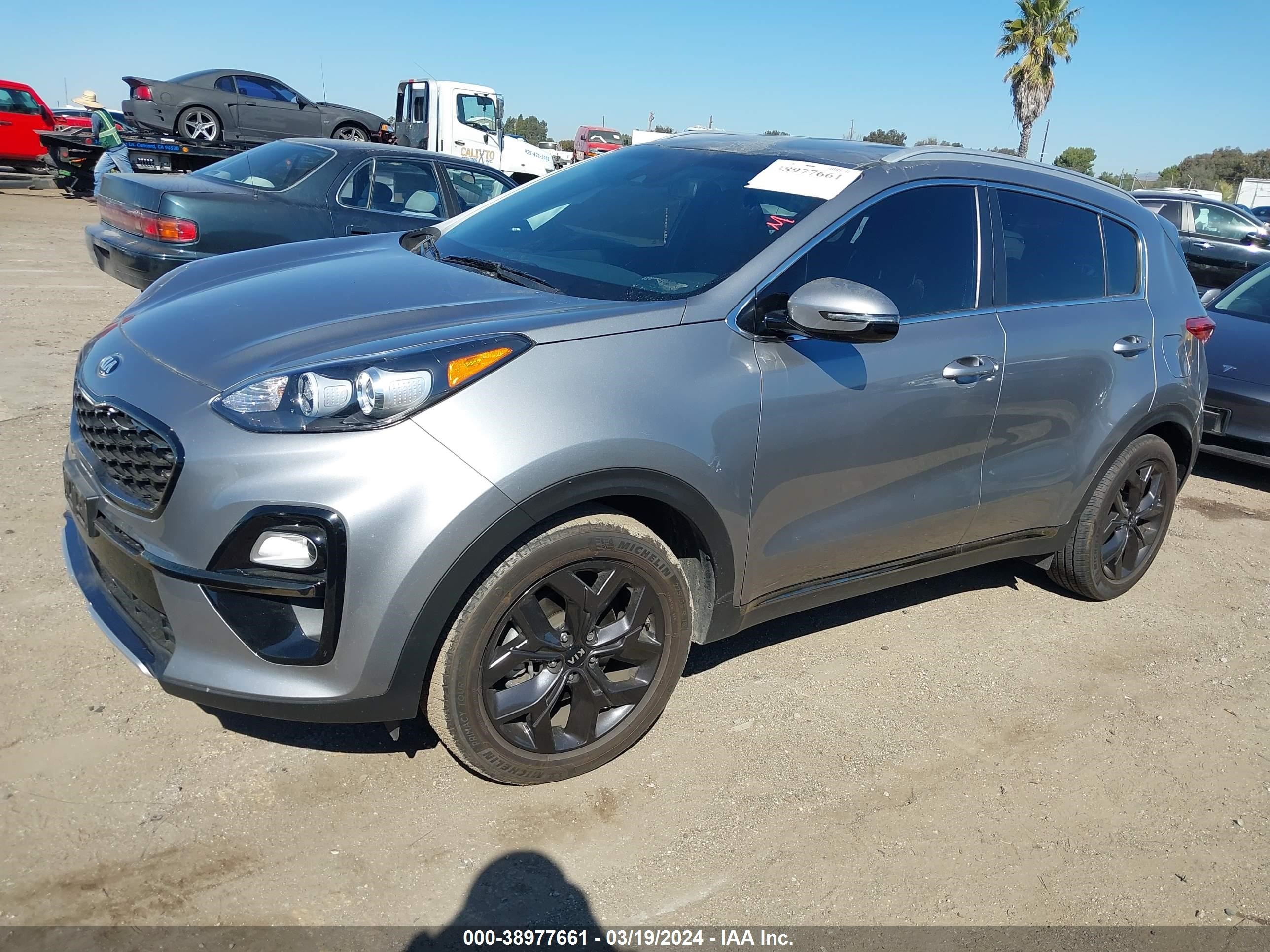 Photo 1 VIN: KNDP63AC0L7738187 - KIA SPORTAGE 