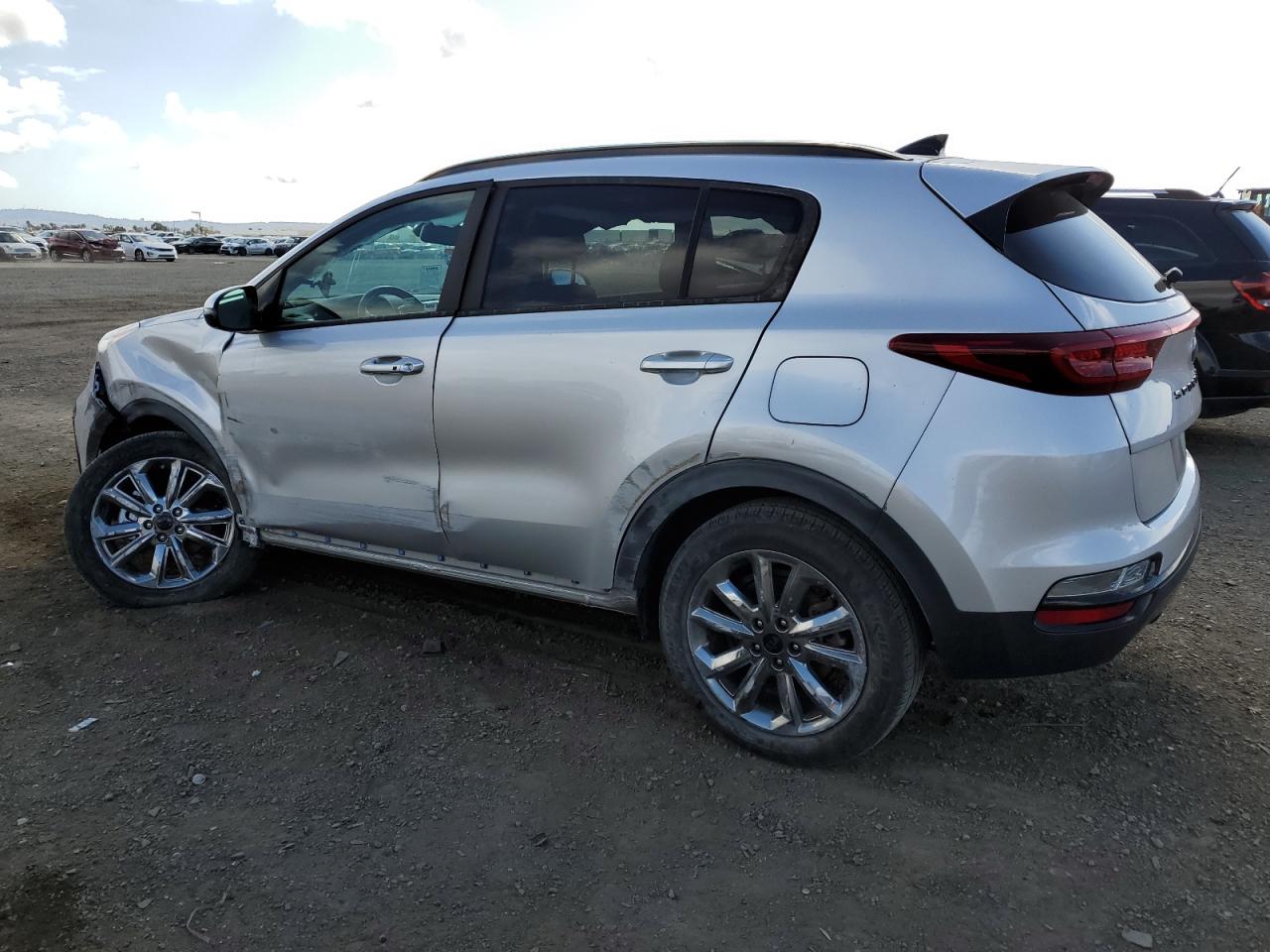 Photo 1 VIN: KNDP63AC1N7983082 - KIA SPORTAGE 