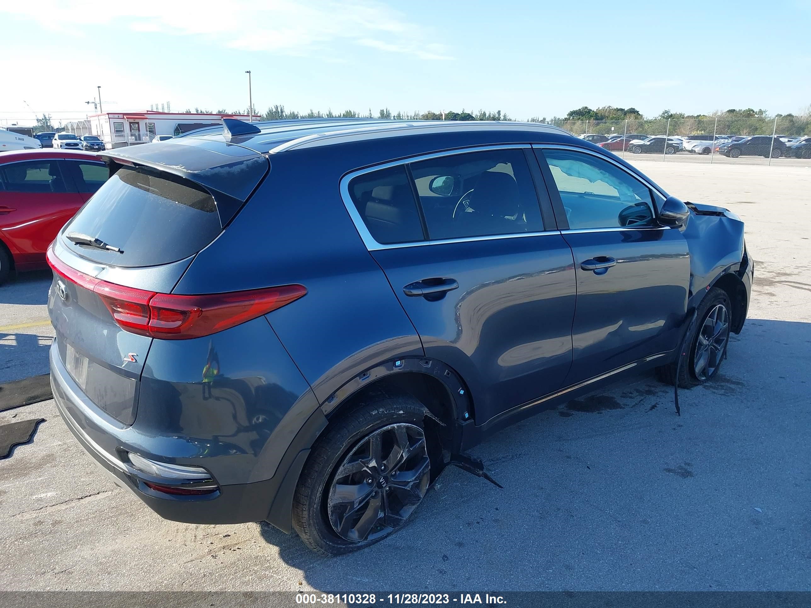 Photo 3 VIN: KNDP63AC2L7650287 - KIA SPORTAGE 