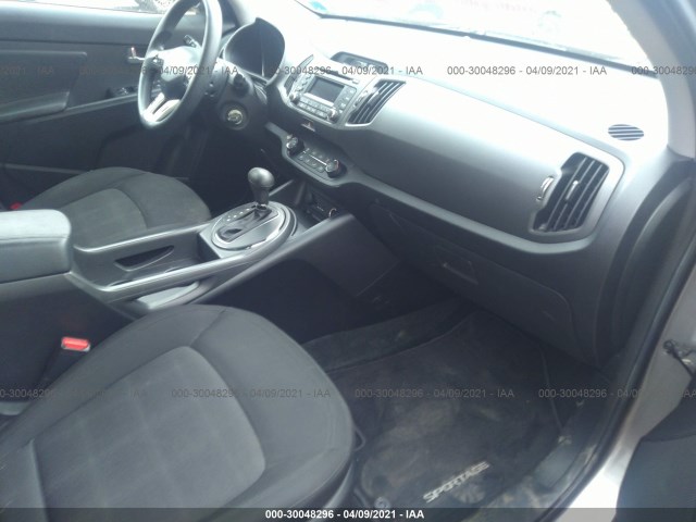 Photo 4 VIN: KNDPB3A20C7215979 - KIA SPORTAGE 