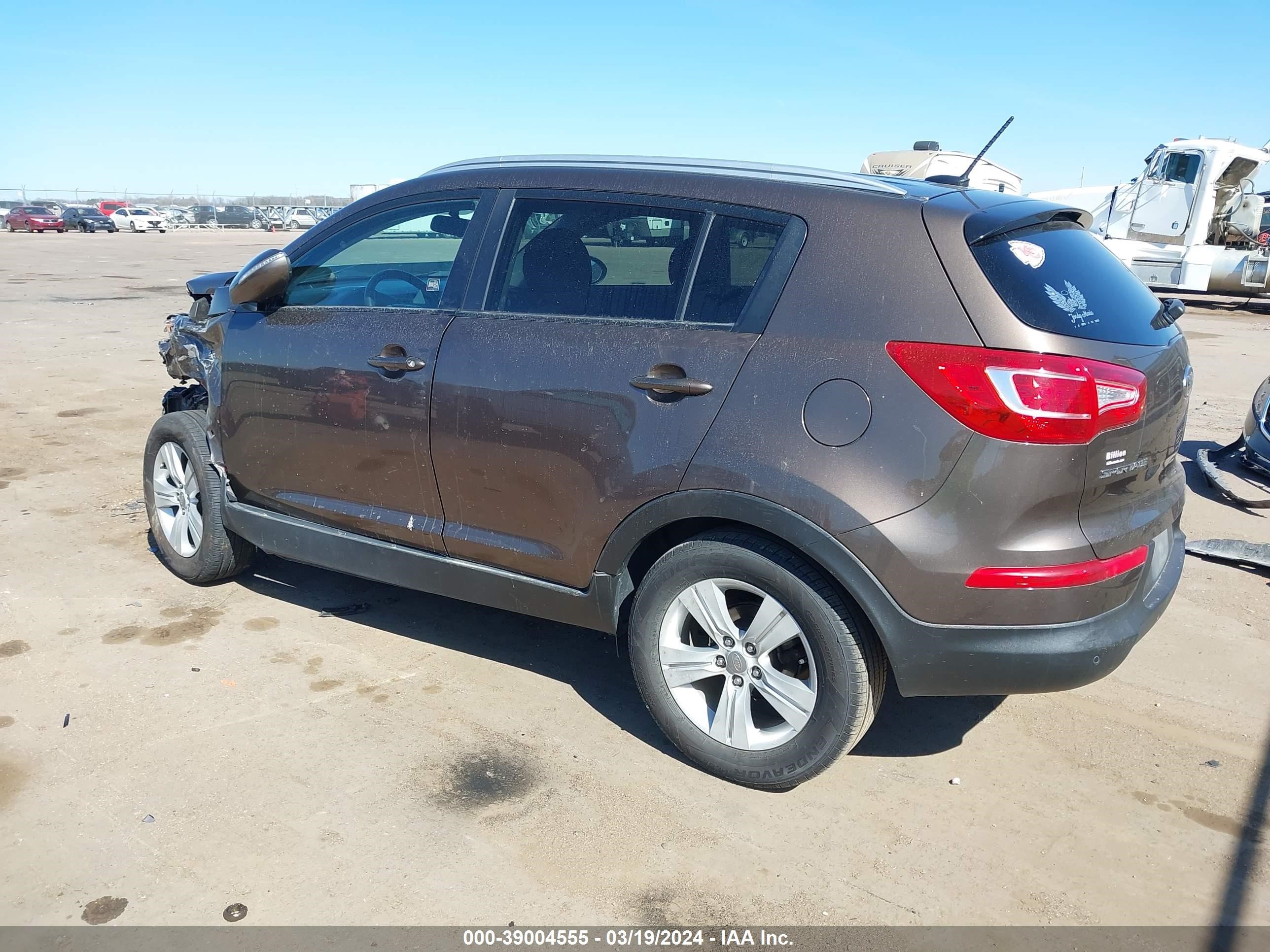 Photo 2 VIN: KNDPB3A23B7090894 - KIA SPORTAGE 