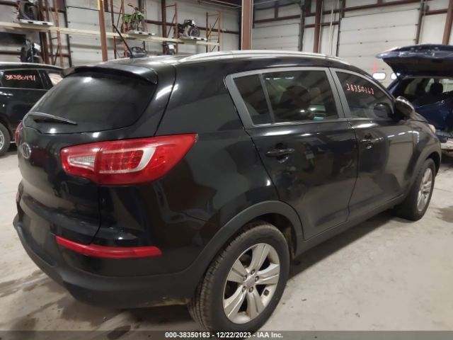 Photo 3 VIN: KNDPB3A24C7216570 - KIA SPORTAGE 