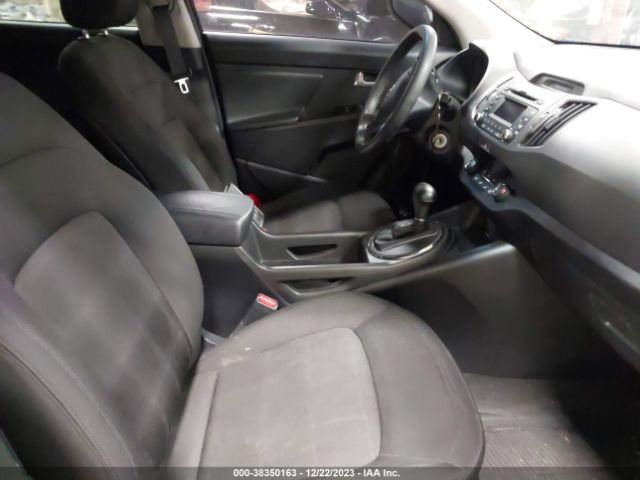 Photo 4 VIN: KNDPB3A24C7216570 - KIA SPORTAGE 