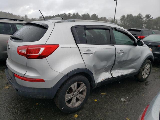 Photo 2 VIN: KNDPB3A25B7029174 - KIA SPORTAGE 