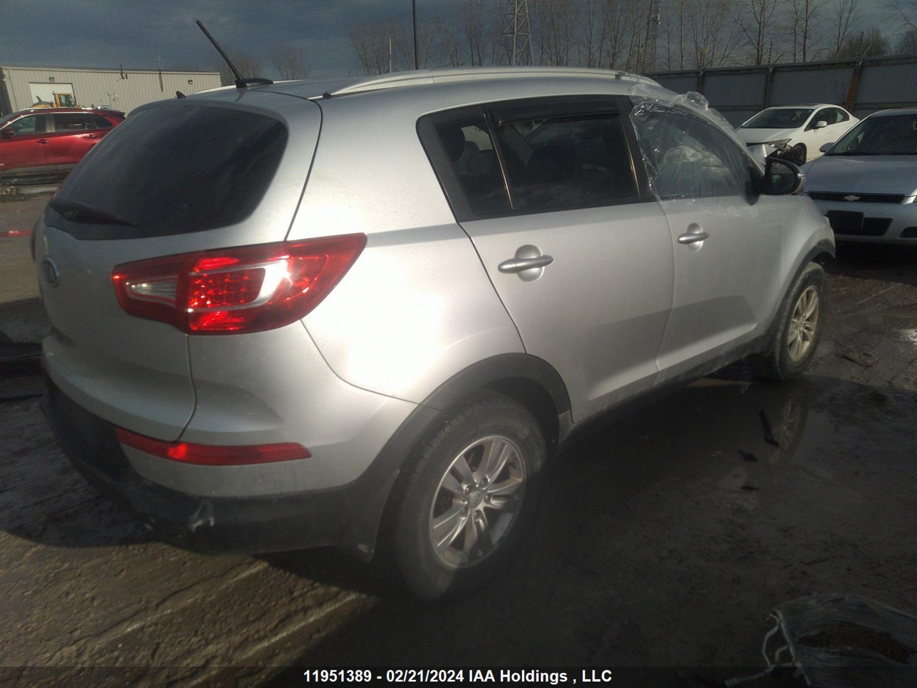 Photo 3 VIN: KNDPB3A25B7151310 - KIA SPORTAGE 