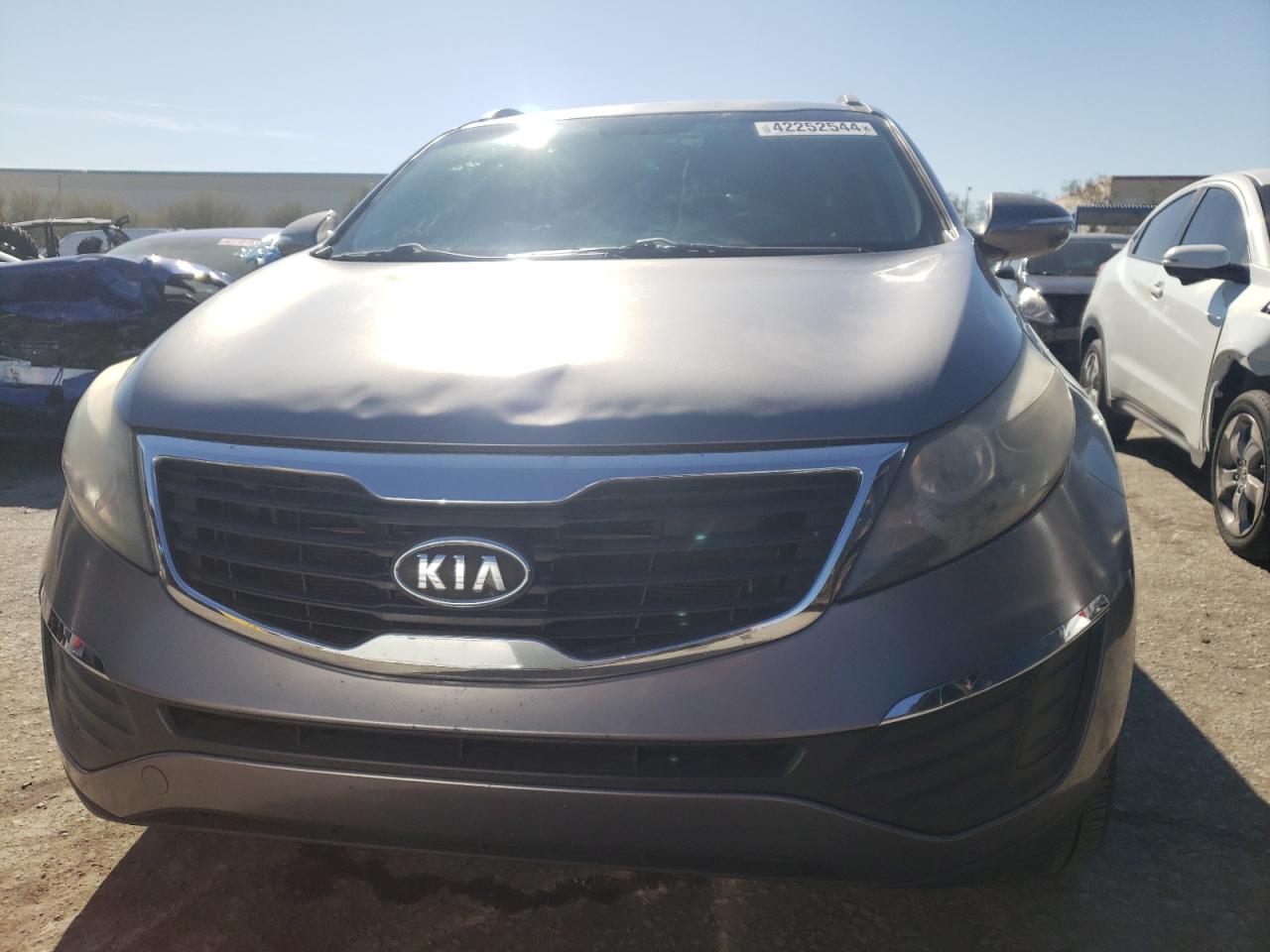 Photo 4 VIN: KNDPB3A25C7299801 - KIA SPORTAGE 