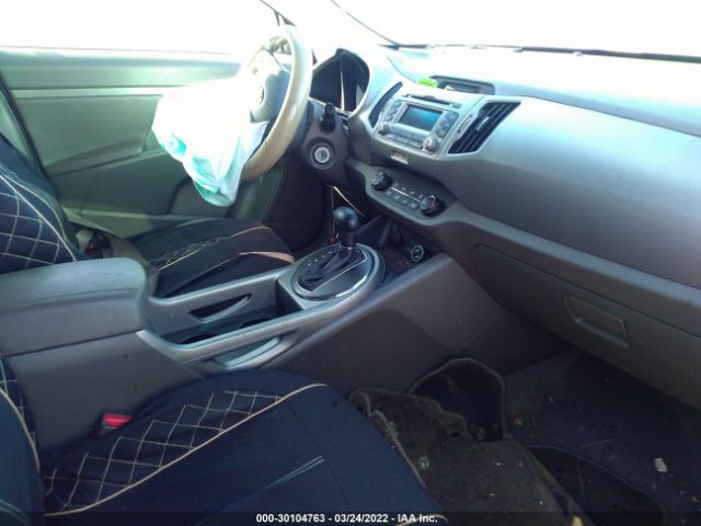 Photo 4 VIN: KNDPB3A25D7351896 - KIA SPORTAGE 