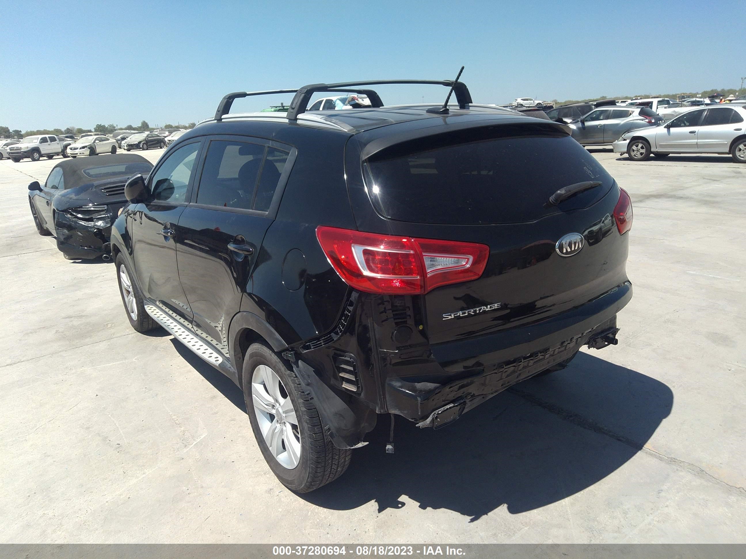 Photo 2 VIN: KNDPB3A25D7435071 - KIA SPORTAGE 