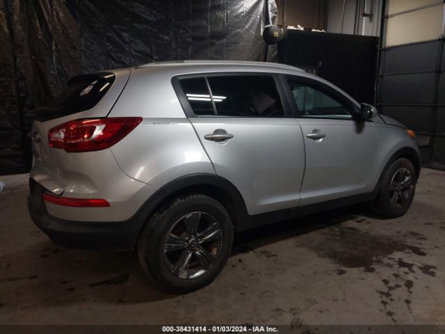 Photo 3 VIN: KNDPB3A26B7091778 - KIA SPORTAGE 