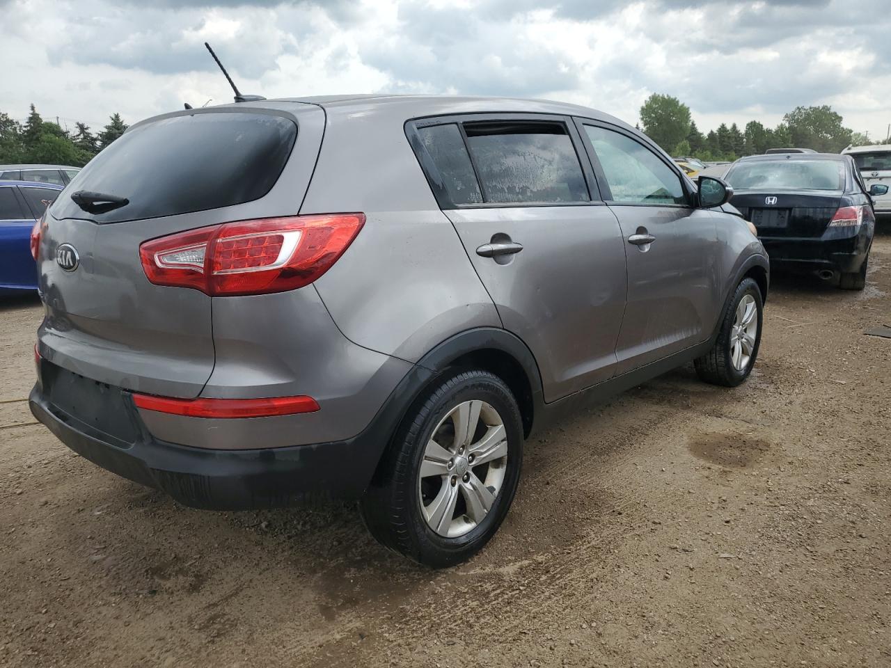 Photo 2 VIN: KNDPB3A26D7486238 - KIA SPORTAGE 