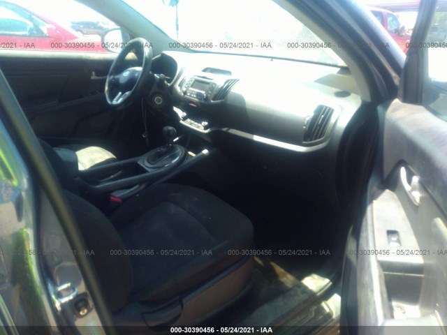 Photo 4 VIN: KNDPB3A27B7038832 - KIA SPORTAGE 