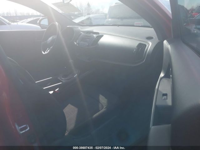 Photo 4 VIN: KNDPB3A27B7139790 - KIA SPORTAGE 