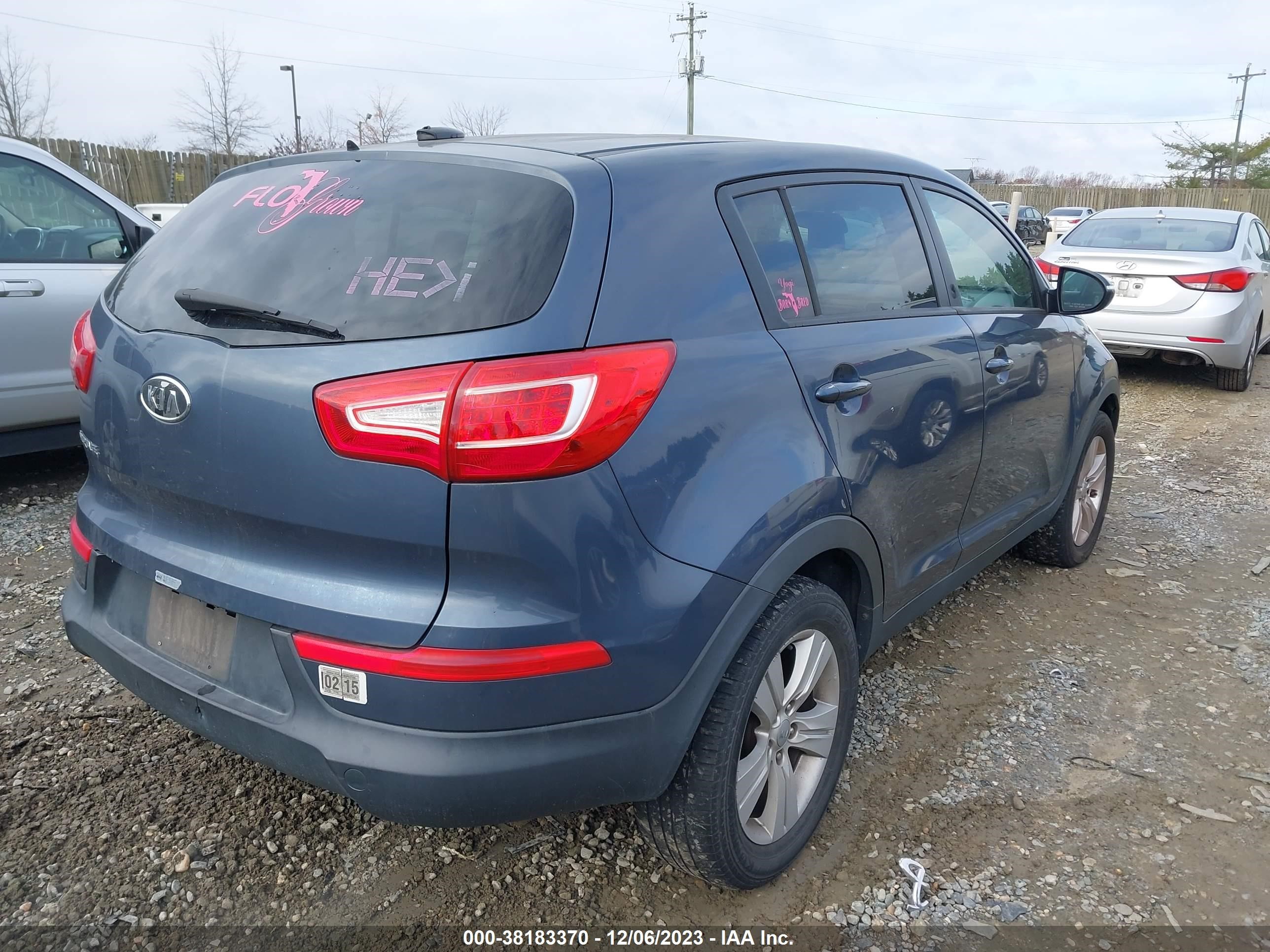 Photo 3 VIN: KNDPB3A27C7238210 - KIA SPORTAGE 