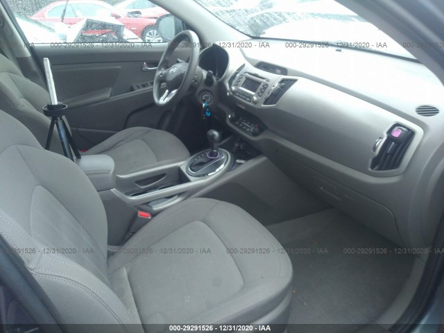 Photo 4 VIN: KNDPB3A28B7075257 - KIA SPORTAGE 