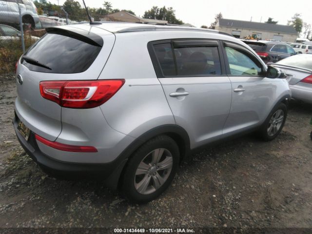 Photo 3 VIN: KNDPB3A29B7062307 - KIA SPORTAGE 