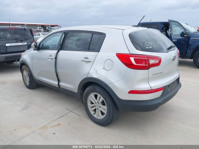 Photo 2 VIN: KNDPB3A29B7070021 - KIA SPORTAGE 