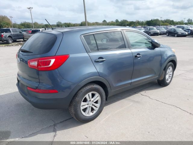 Photo 3 VIN: KNDPB3A29B7088485 - KIA SPORTAGE 