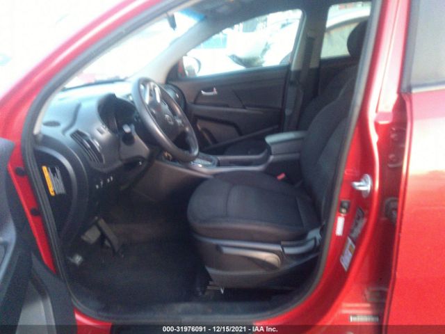 Photo 4 VIN: KNDPB3A29B7176548 - KIA SPORTAGE 